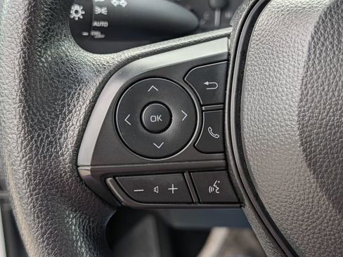 Used 2024 Toyota Corolla LE FWD image 21