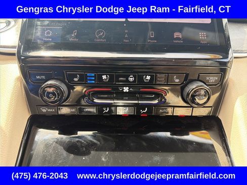 Certified 2023 Jeep Grand Cherokee L Limited w/ Luxury Tech Group II AWD/4WD image 32