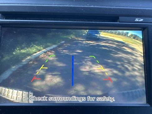 Used 2018 Nissan Titan SV w/ SV Convenience Package image 20