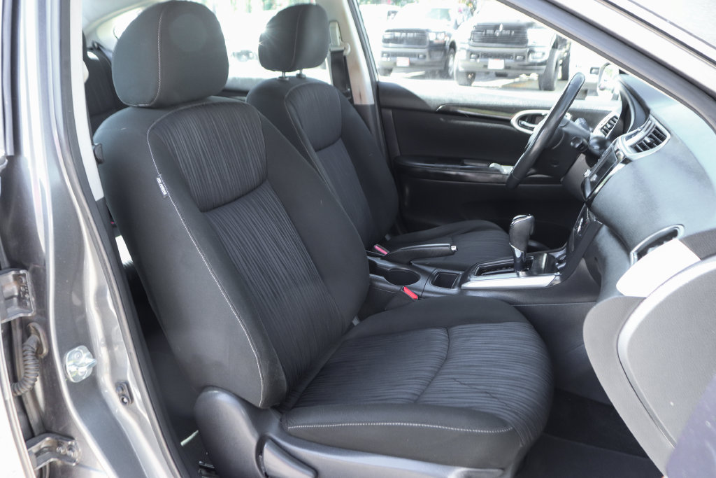 Used 2019 Nissan Sentra SV FWD image 34