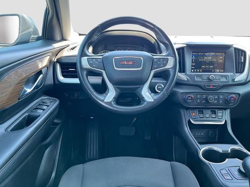 Used 2018 GMC Terrain SLE w/ Driver Convenience Package FWD image 21