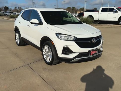 Used 2023 Buick Encore GX Preferred image 3