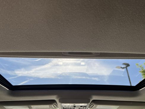 Certified 2024 Toyota 4Runner SR5 Premium w/ Moonroof Package image 4