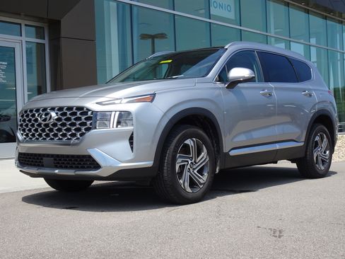 Used 2022 Hyundai Santa Fe SEL w/ Convenience + Premium Package AWD/4WD image 1