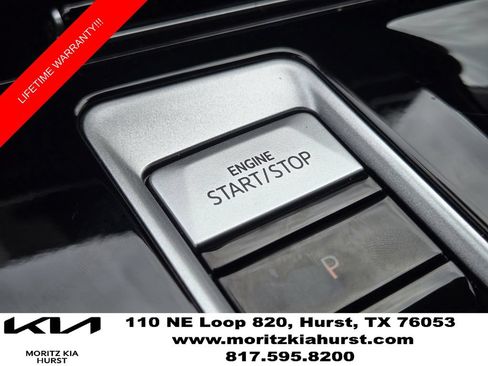 Used 2025 Volkswagen Atlas SE FWD image 23