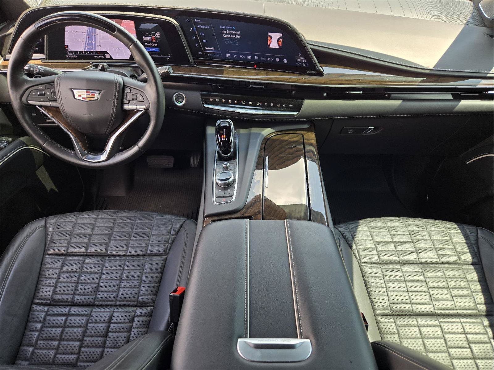 Used 2024 Cadillac Escalade Sport Platinum w/ LPO, Floor Liner Package AWD/4WD image 25