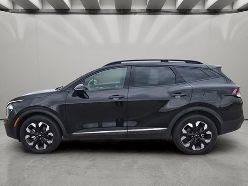 Used 2023 Kia Sportage X-Line AWD/4WD image 2