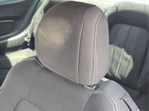Used 2019 Ford Mustang Coupe RWD image 22