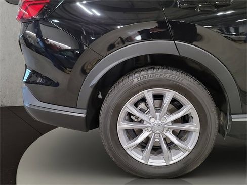 Used 2025 Honda CR-V EX-L image 12