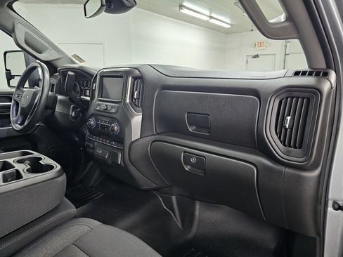 Used 2025 Chevrolet Silverado 2500 Custom w/ Custom Value Package AWD/4WD image 14
