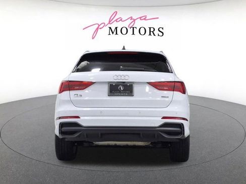 Certified 2025 Audi Q3 2.0T Premium w/ Convenience Package AWD/4WD image 6