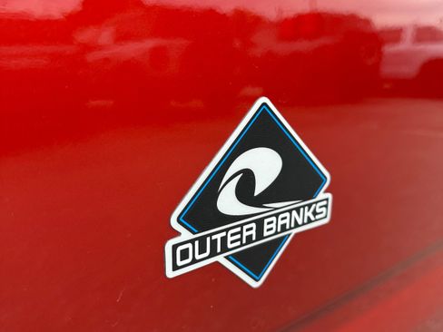 Used 2024 Ford Bronco Sport Outer Banks image 28