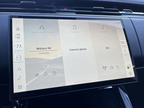 Used 2024 Land Rover Range Rover Sport Dynamic SE image 25