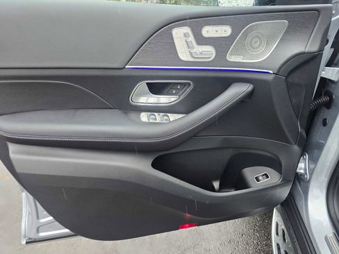 New 2026 Mercedes-Benz GLS 450 4MATIC image 25