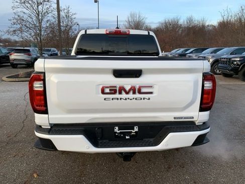 New 2025 GMC Canyon Elevation w/ Convenience Package image 5