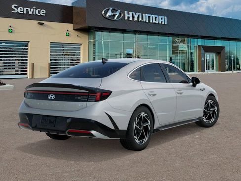 New 2026 Hyundai Sonata SEL AWD/4WD image 4