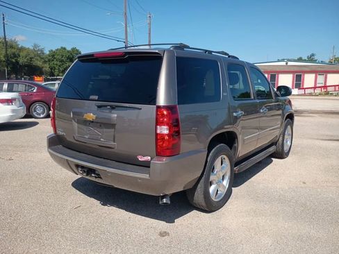 Used 2013 Chevrolet Tahoe LTZ RWD image 5