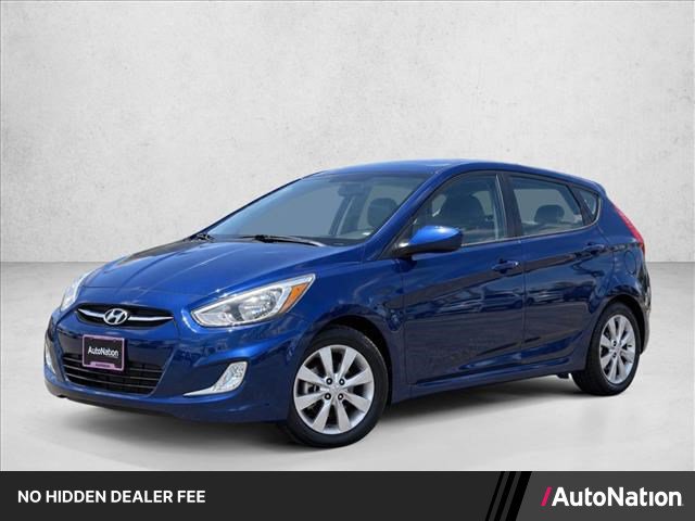 Used 2014 Hyundai Accent SE FWD image 1