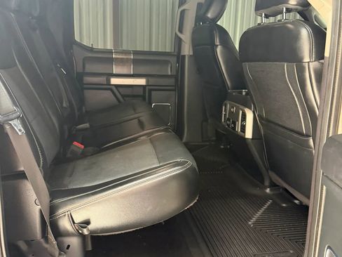 Used 2019 Ford F250 Lariat w/ Lariat Value Package image 19