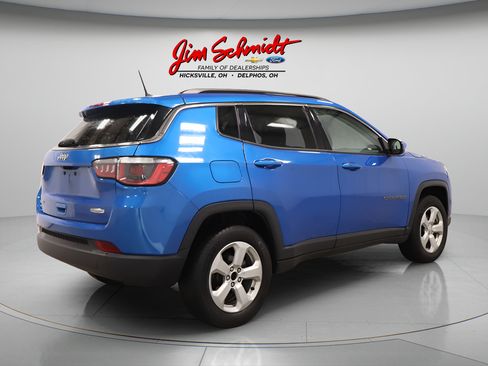 Used 2019 Jeep Compass Latitude AWD/4WD image 6