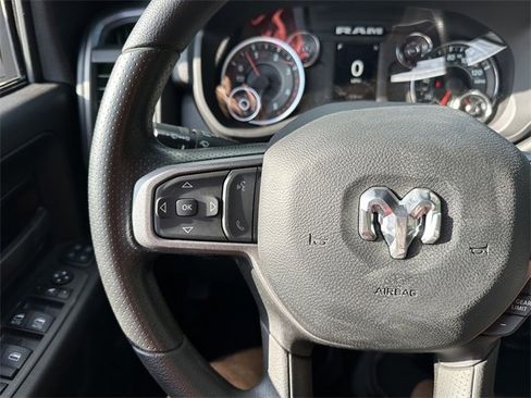 Used 2024 RAM 2500 Tradesman w/ Chrome Appearance Group image 35