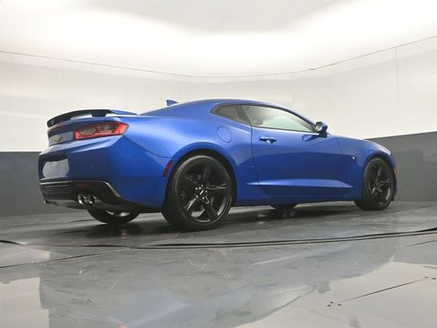 Used 2018 Chevrolet Camaro SS RWD image 52