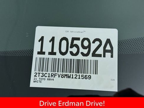 Used 2021 Toyota RAV4 XLE Premium FWD image 31