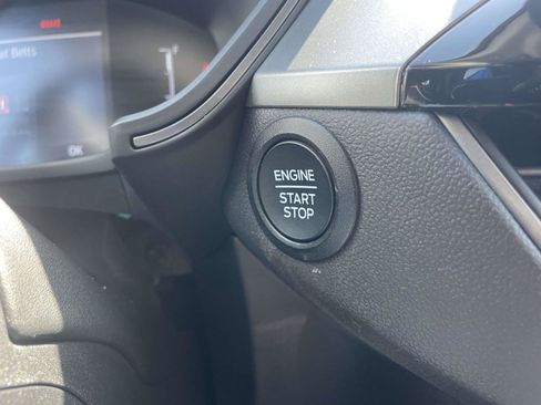 Certified 2025 Ford Escape Active FWD image 23