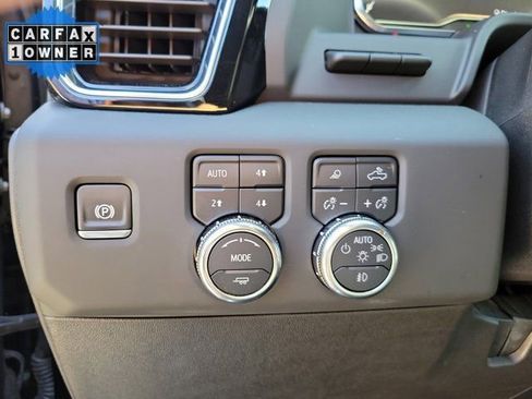 Used 2025 GMC Sierra 3500 Denali w/ Denali Reserve Package AWD/4WD image 27