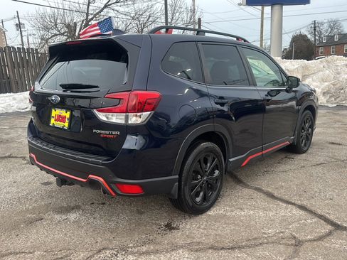Used 2022 Subaru Forester Sport image 5
