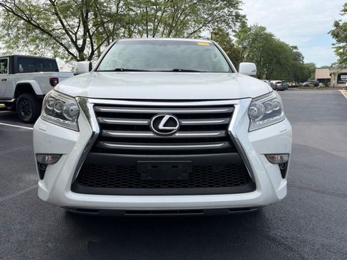 Used 2015 Lexus GX 460 w/ Premium Package AWD/4WD image 2