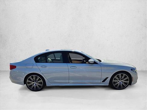 Used 2018 BMW 540i w/ M Sport Package image 4