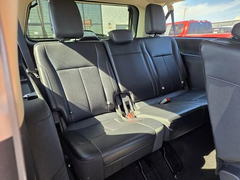 Used 2024 Ford Expedition Max XLT RWD image 17