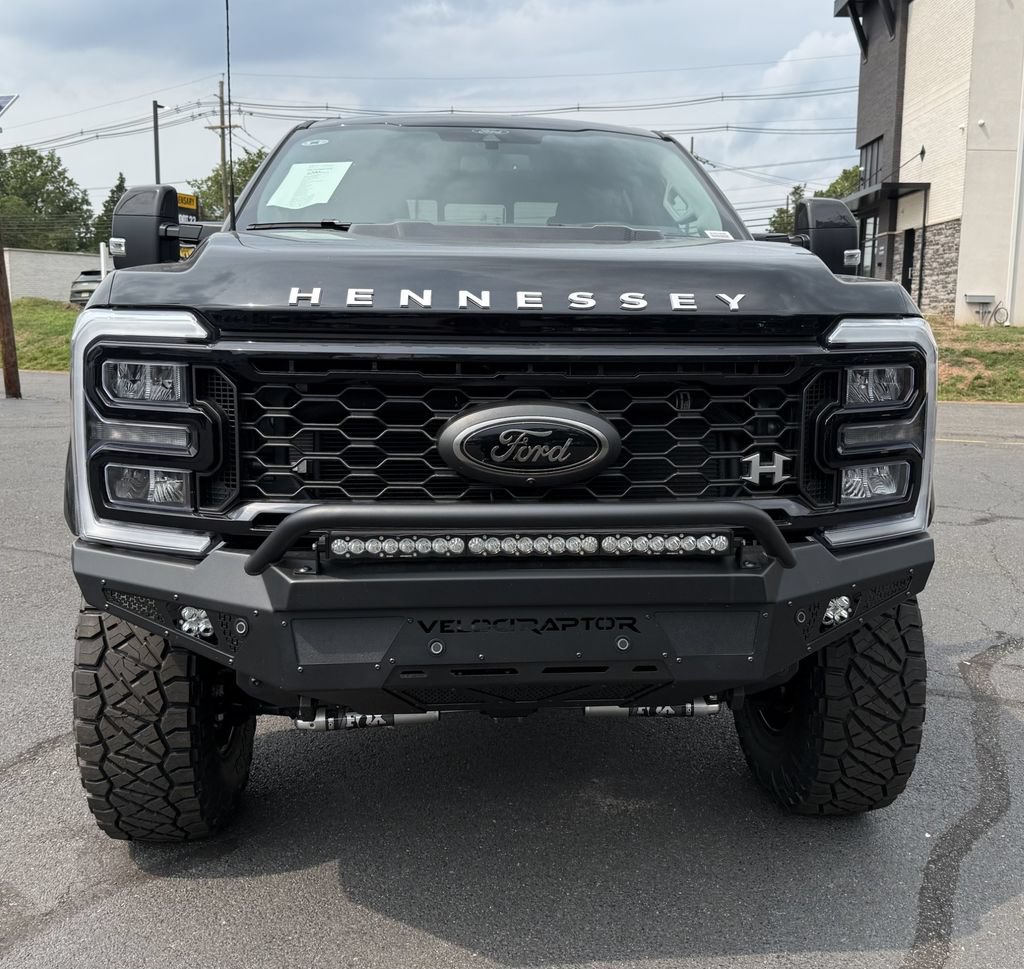 New 2026 Ford F250 Lariat w/ Black Appearance Package AWD/4WD image 2