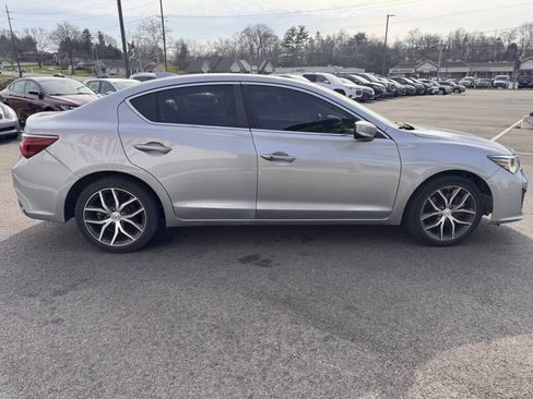 Used 2021 Acura ILX w/ Premium Package FWD image 3