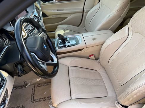 Used 2017 BMW 740i 740i Sedan 4D image 29