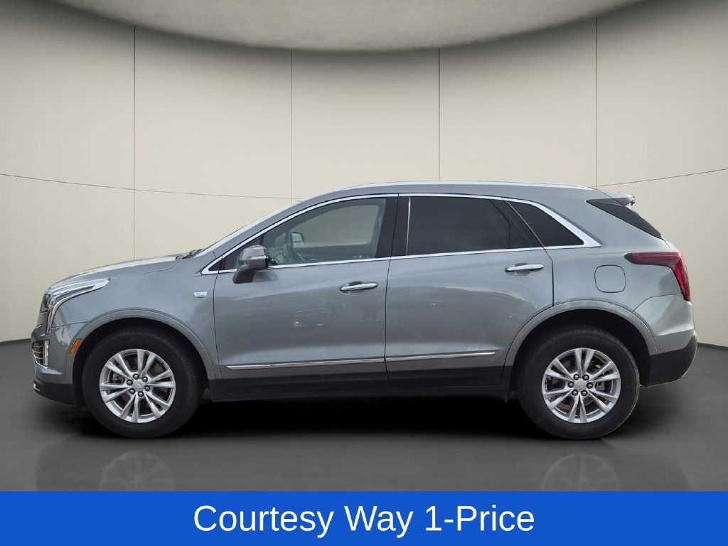Used 2023 Cadillac XT5 Luxury FWD image 5