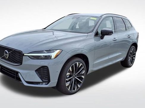 New 2026 Volvo XC60 B5 Ultra w/ Climate Package image 4
