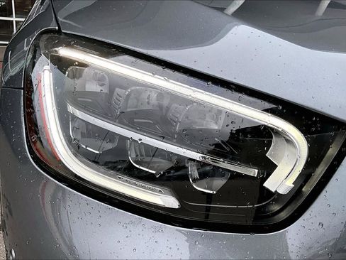 Used 2023 Mercedes-Benz GLC 43 AMG AMG GLC 43 image 27