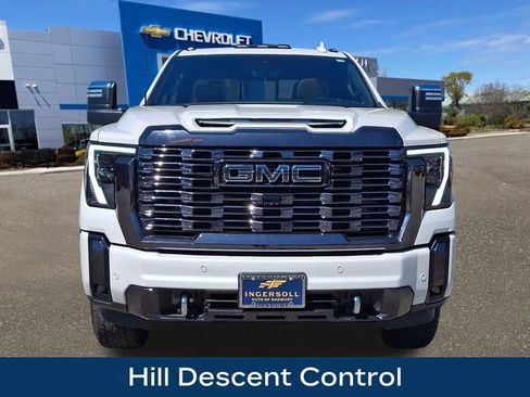 Used 2024 GMC Sierra 2500 Denali Ultimate AWD/4WD image 24