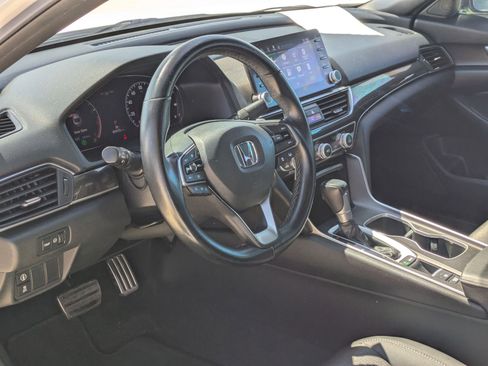 Used 2020 Honda Accord Sport image 10