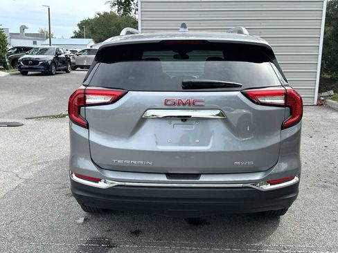 Certified 2024 GMC Terrain SLT AWD/4WD image 5