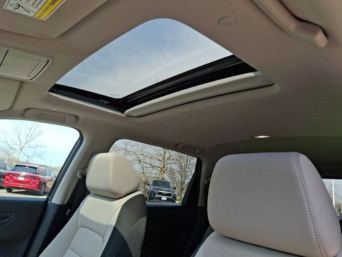 Certified 2025 Honda CR-V EX image 15