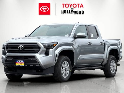 New 2026 Toyota Tacoma SR5 RWD image 7