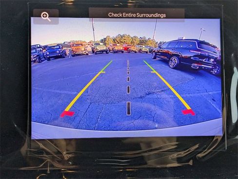 New 2025 Jeep Grand Cherokee Altitude image 18