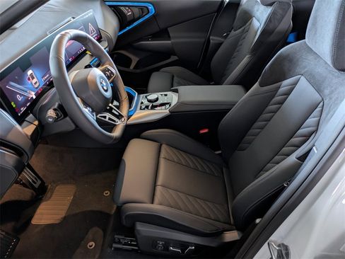 New 2026 BMW X3 xDrive30 w/ M Sport Package image 11