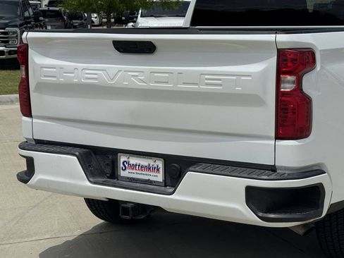 Used 2022 Chevrolet Silverado 1500 Custom RWD image 6