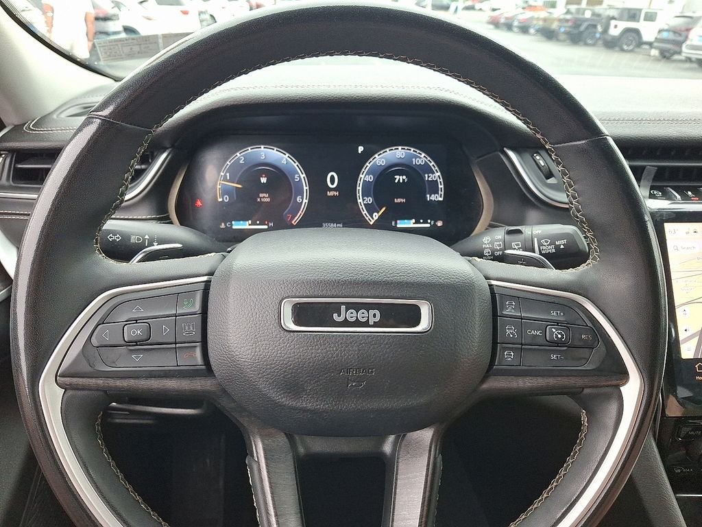 Used 2023 Jeep Grand Cherokee L Limited AWD/4WD image 23
