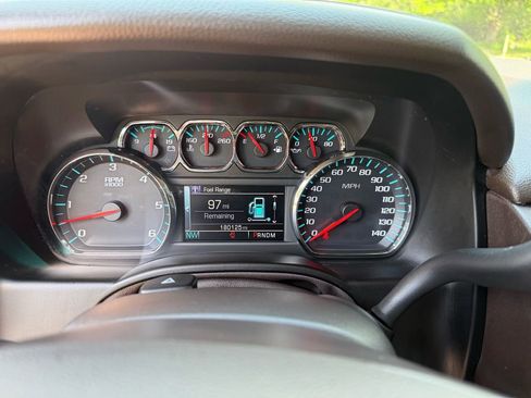 Used 2016 Chevrolet Suburban LTZ AWD/4WD image 22