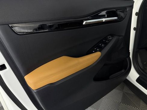 Used 2025 Kia Seltos EX w/ EX Sunroof Package image 24